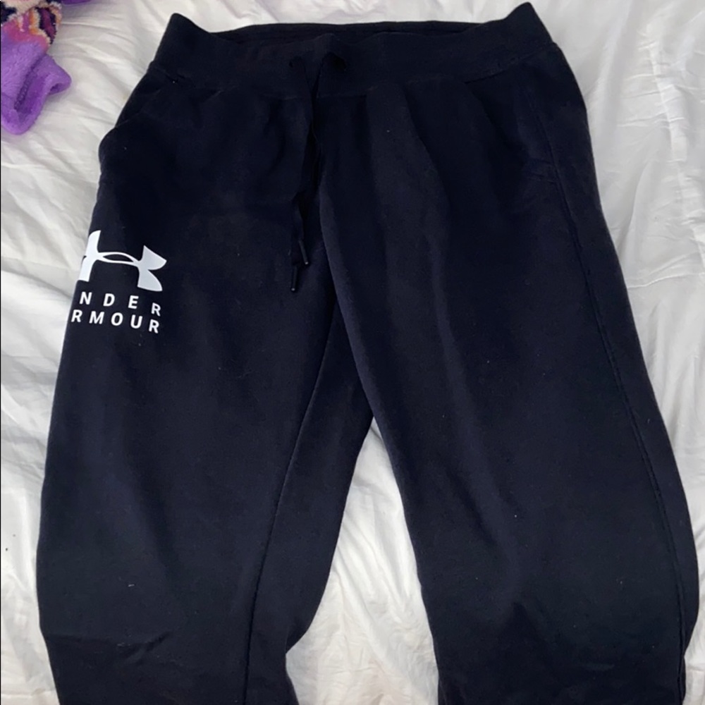 Black Under Armour sweatpants